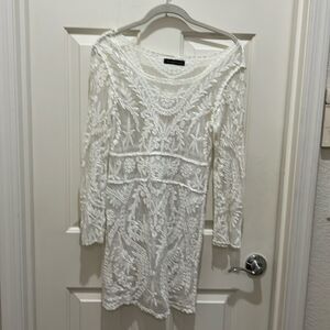 You Are Not Alone Woman’s Size Medium White Sheer Dress Pool Coverup Long Sleeve